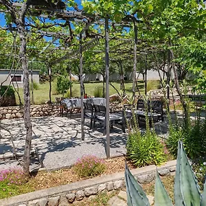  Apartament Apartments Simuni
