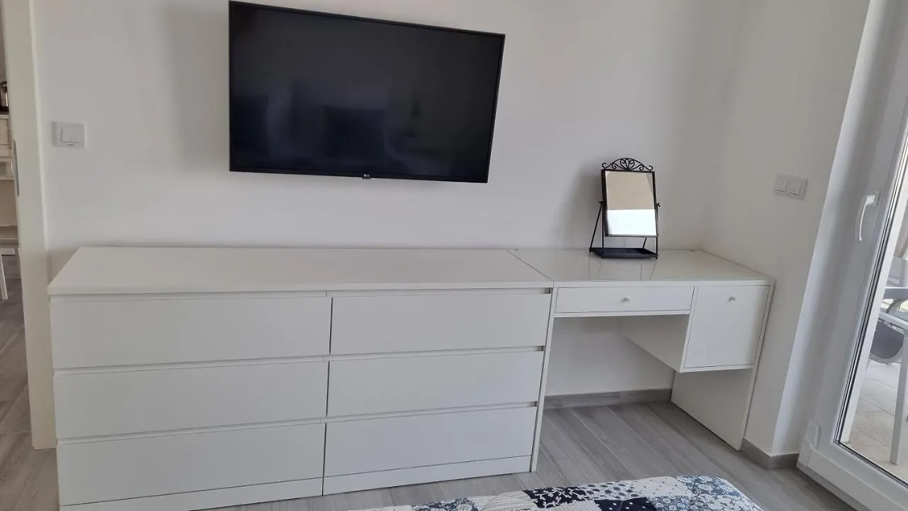 Simuni Delight Apartment
