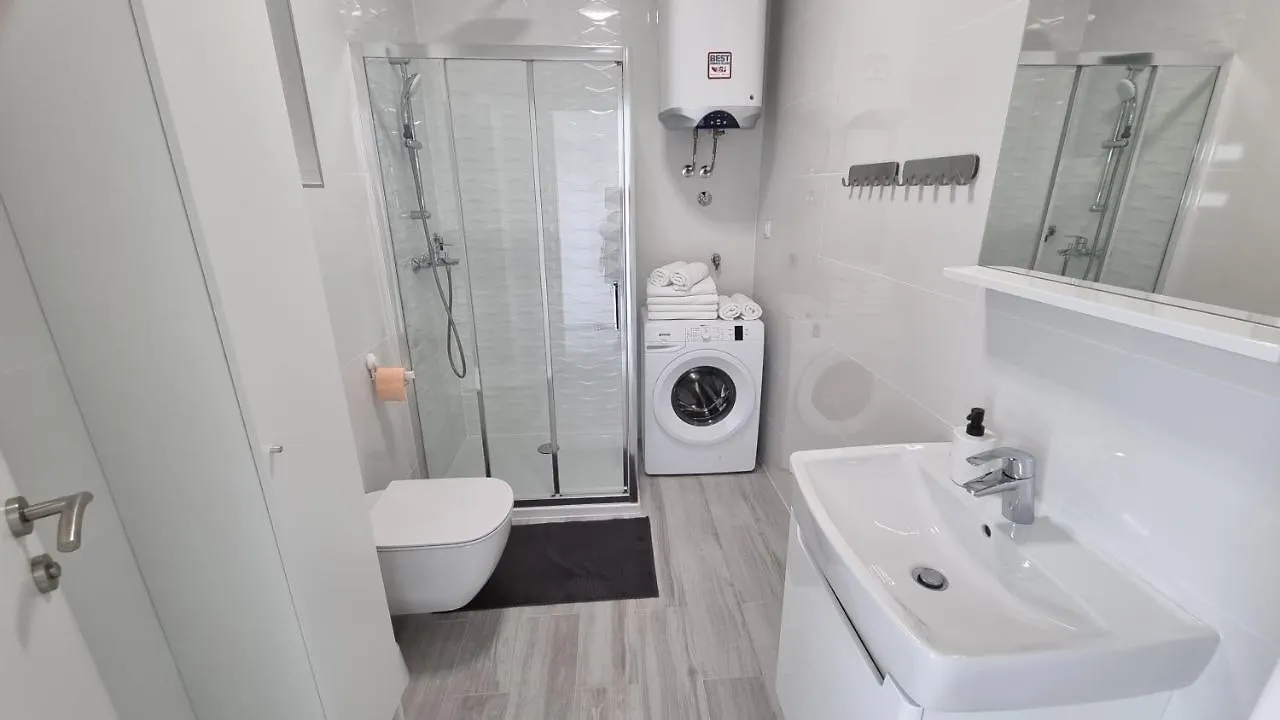 Simuni Delight Apartment