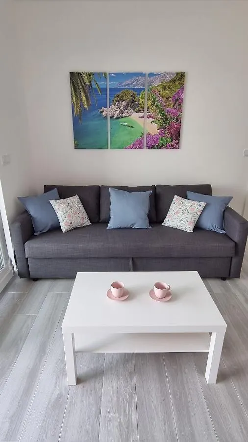 Simuni Delight Apartment